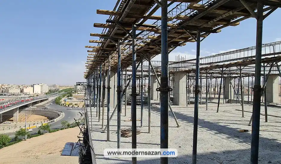فاصله شمع زیر سقف چقدر باید باشد؟ فاصله شمع زیر سقف چقدر باید باشد؟